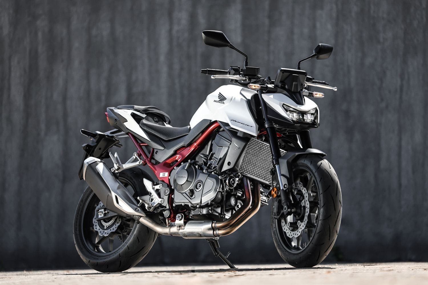 A Hornet está de volta para reacender a paixão por pilotar