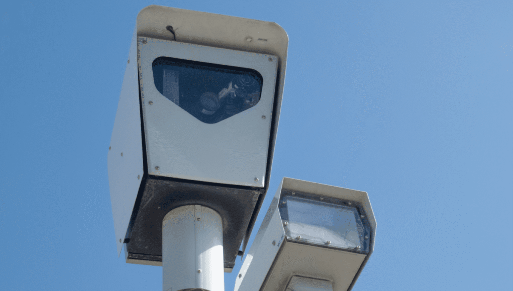 Radares ajudam a reduzir infrações no trânsito, diz estudo