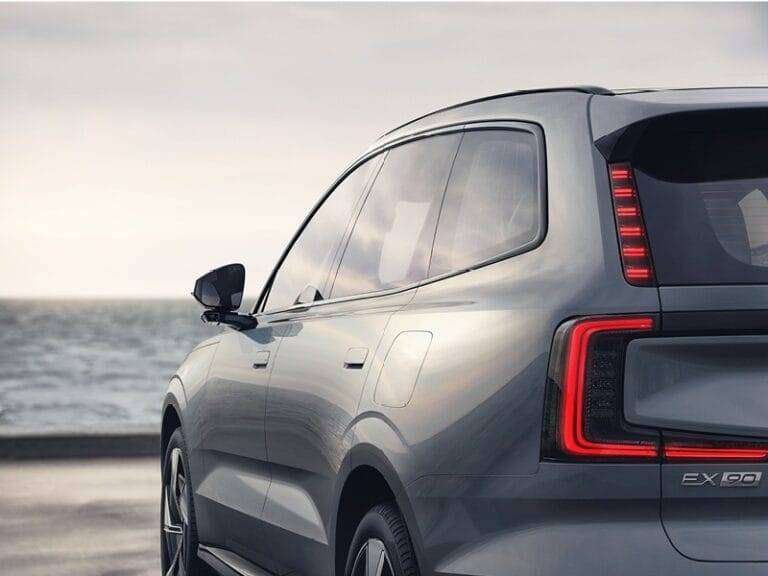 Volvo EX90 recebe cinco estrelas no Euro NCAP