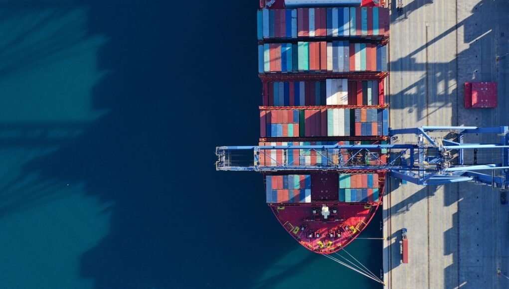 Déficit de infraestrutura portuária trava comércio exterior Déficit de infraestrutura portuária trava comércio exterior