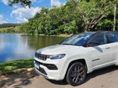 Jeep Compass se reorganiza e mantém disputa direta no segmento de SUVs médios