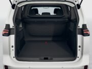 Volkswagen lança partição fixa para o ID. Buzz com cinco lugares