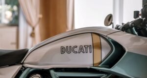 Ducati apresenta a Fórmula 73 em série limitada de 873 unidades