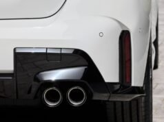 BMW Série 1 M135 xDrive é lançado no Brasil por R$ 459.950,00