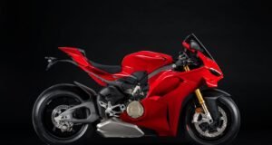 Ducati celebra hat-trick de design com Panigale V4 reconhecida mundialmente