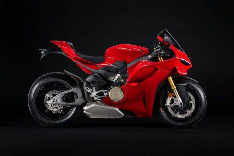 Ducati celebra hat-trick de design com Panigale V4 reconhecida mundialmente