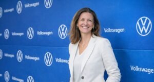 Volkswagen anuncia Angie Stelzer como nova vice-presidente de Recursos Humanos