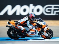 Equipe Trackhouse estreia pintura Gulf no GP do Brasil da MotoGP 2026