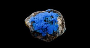 Polestar reforça sustentabilidade com baterias recicladas