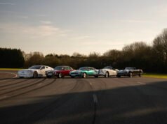 Jaguar prepara novo GT elétrico inspirado em ícones da marca