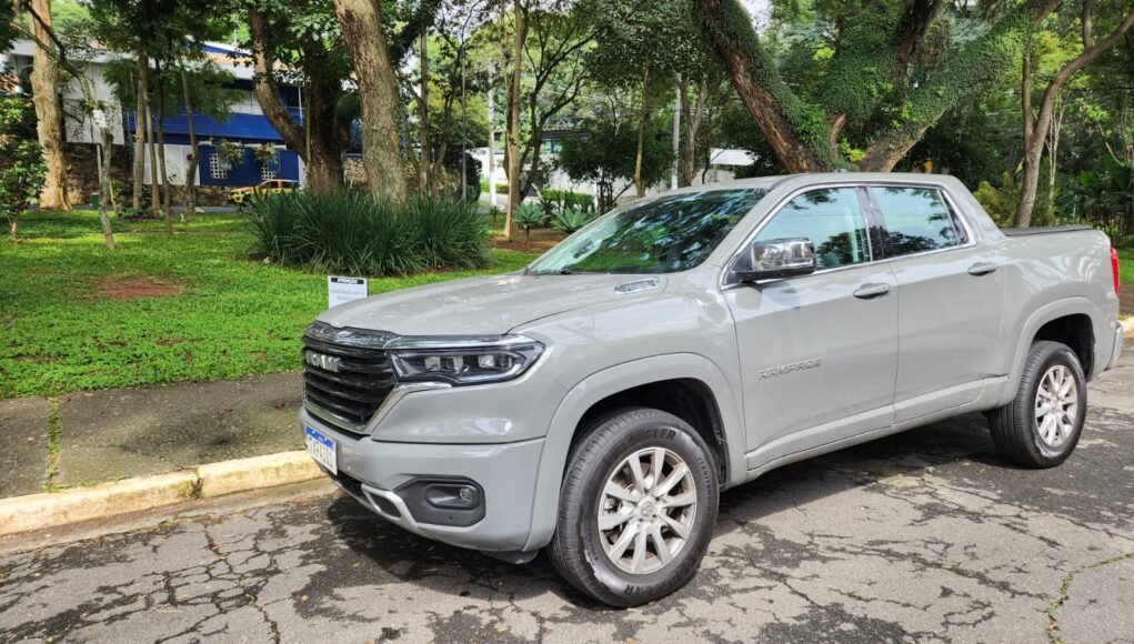 Ram Rampage 2026 atua no limite de uso urbano e amplia alcance na estrada - Sérgio Dias (1)