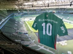 Marca de veículos eletrificados fecha contrato com o maior campeão do Brasil