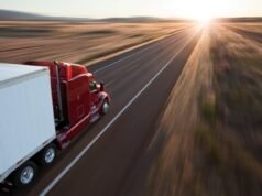 Moura lança nova bateria EFB para veículos pesados Moura lança nova bateria EFB para veículos pesados