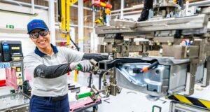 Sorocaba recebe unidade de montagem de baterias da Toyota