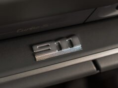 Porsche 911 Turbo S chega ao país em versões Coupé e Cabriolet