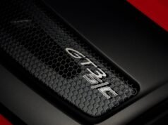 Porsche apresenta o 911 GT3 S/C com 510 cavalos e transmissão manual
