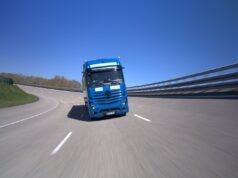 Mercedes-Benz avalia desempenho do Actros europeu com biodiesel Be8