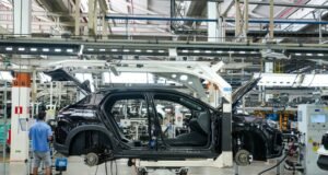 Volkswagen celebra produção de 100 mil unidades do Tera no Brasil