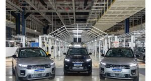 Jeep celebra 100 mil unidades do Commander produzidas no Brasil