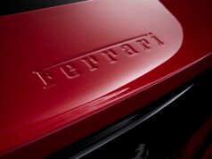 Ferrari Luce inaugura era tecnológica em Maranello