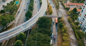 Ineficiência logística amplia emissões no transporte Ineficiência logística amplia emissões no transporte
