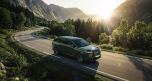 SUV premium elétrico Lexus TZ chega em 2026