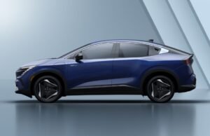 Mitsubishi Eclipse Sportback EV estreia com base no Nissan LEAF