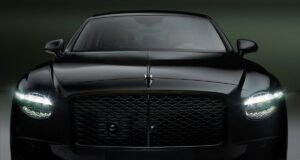 Bentley Flying Spur estreia design atualizado e motor híbrido V8