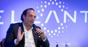 Coluna “Fernando Calmon”: Stellantis investirá US$ 70 bilhões até 2030 com expansão de parcerias