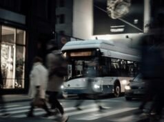 Mobilidade urbana expõe diferença entre carro e transporte público