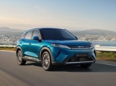 Primeiro SUV híbrido plug-in flex da BYD estreia no País