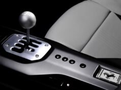 Ferrari resgata câmbio manual no 12Cilindri Manuale