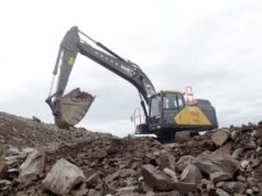 Volvo CE inicia testes da escavadeira EC230 Electric no Brasil