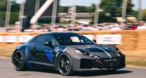 Alpine A110 FUTURE faz estreia dinâmica no Festival de Goodwood