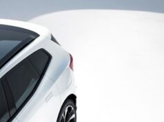 Polestar 4 SUV chega a mercados globais em setembro