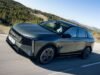 DS N°7 estreia na Europa em versões híbridas e elétricas de longo alcance