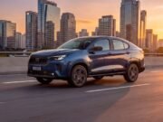 Fiat marca aniversário de 50 anos com edição especial do Fastback