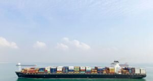 Tarifas dos Estados Unidos pressionam cadeias industriais