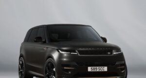 Range Rover Sport ganha série Obsidian Black Edition
