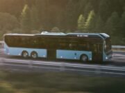 Volvo amplia linha elétrica com BZR 6×2 para até 110 passageiros