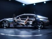 Indústria automotiva coloca IA e biocombustíveis no centro do debate