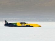 JCB Hydromax supera 592 km/h e estabelece recorde em Bonneville
