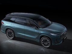 Jaecoo 8 antecipa SUV híbrido de sete lugares para o Brasil
