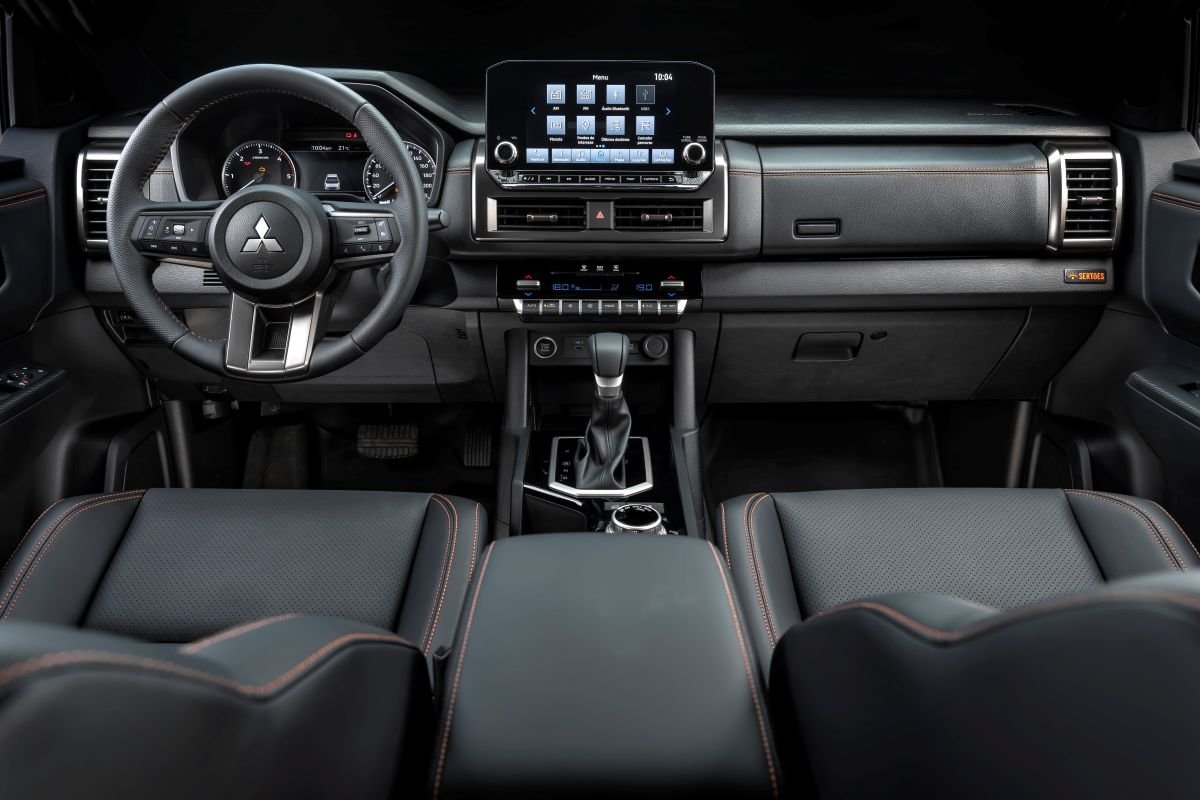 Mitsubishi Triton Sertões