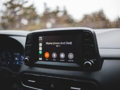 Fornecedores brasileiros correm para acompanhar carros conectados
