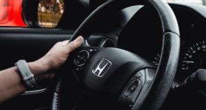 Honda eleva projeções após lucro crescer no trimestre