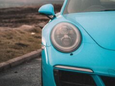Porsche transfere unidade de tecnologia e amplia parceria com TCS