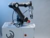 Robô utiliza inteligência artificial para desmontar baterias