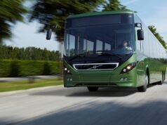 Volvo leva B100 Flex aos ônibus de 15 metros para sistemas BRT
