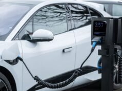 Elétricos usados começam a criar novo desafio para compradores